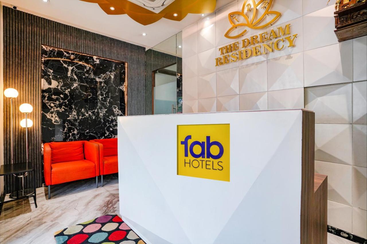 Готель Fabexpress The Dream Residency - Nr Mumbai International Airport Екстер'єр фото
